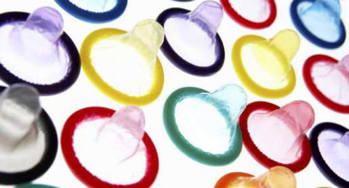 Nuovo rivoluzionario preservativo cambia colore se rileva malattie sessuali